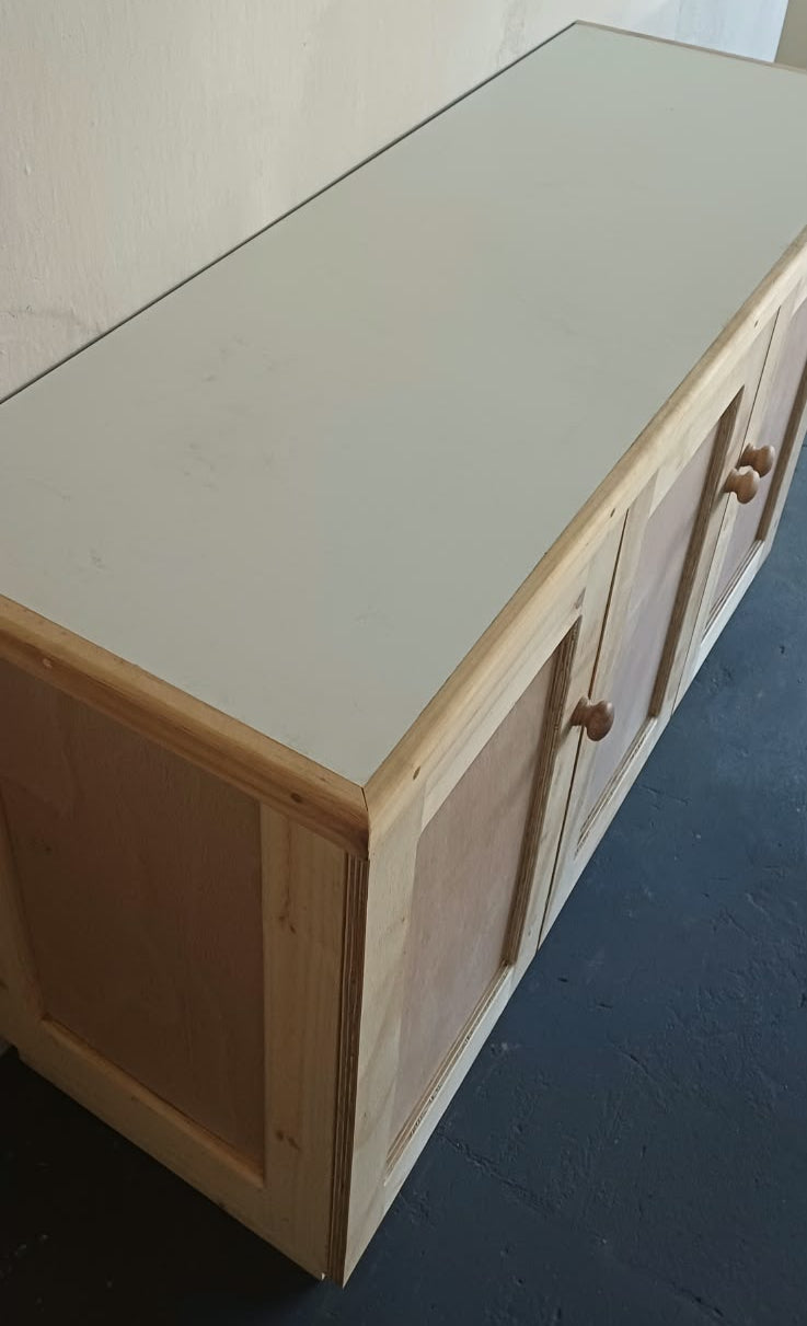 3 Door Cupboard