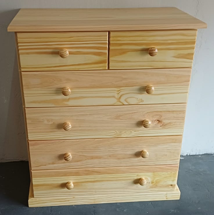 Chest of draws - 6 Draw