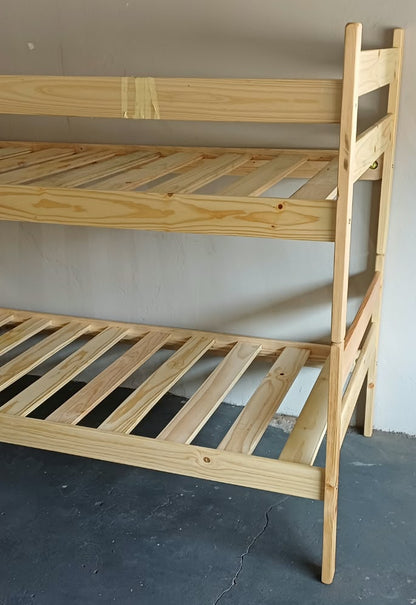 Bunk Bed - Pine / Single (91cm)