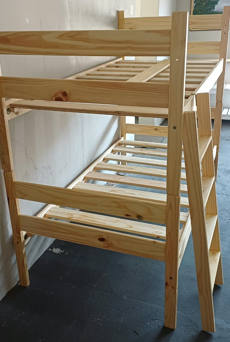 Bunk Bed - Pine / Single (91cm)