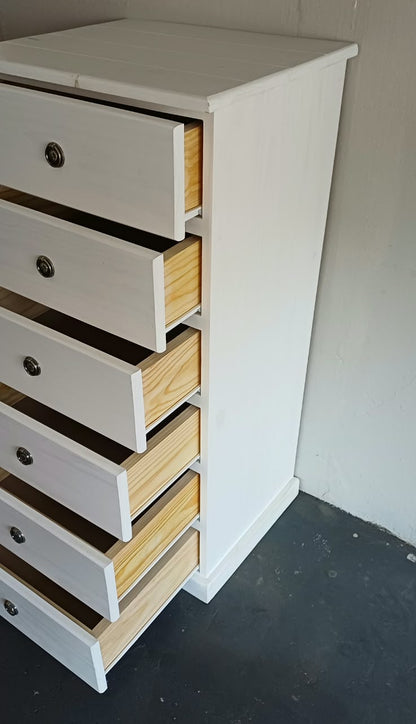 Chest of draws - Tall Boy 6 Draw