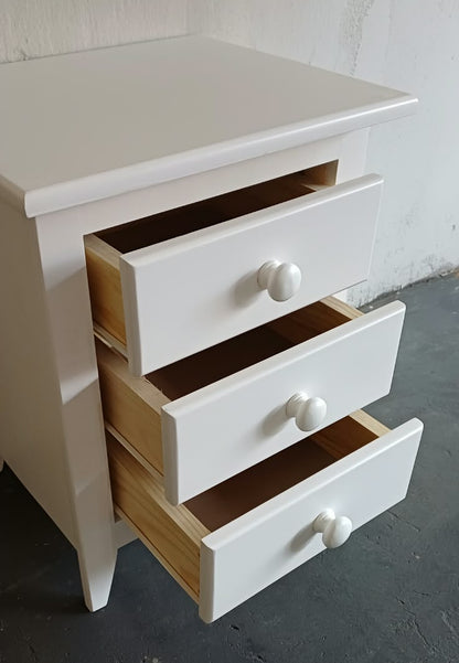 Bedside Table Pine - 3 Draw